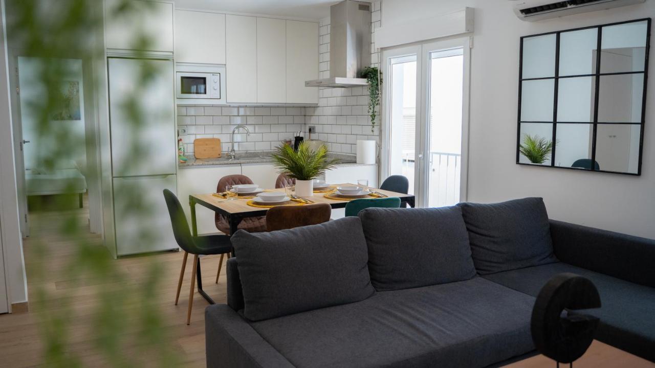 Apartament Junto A La Playa De *